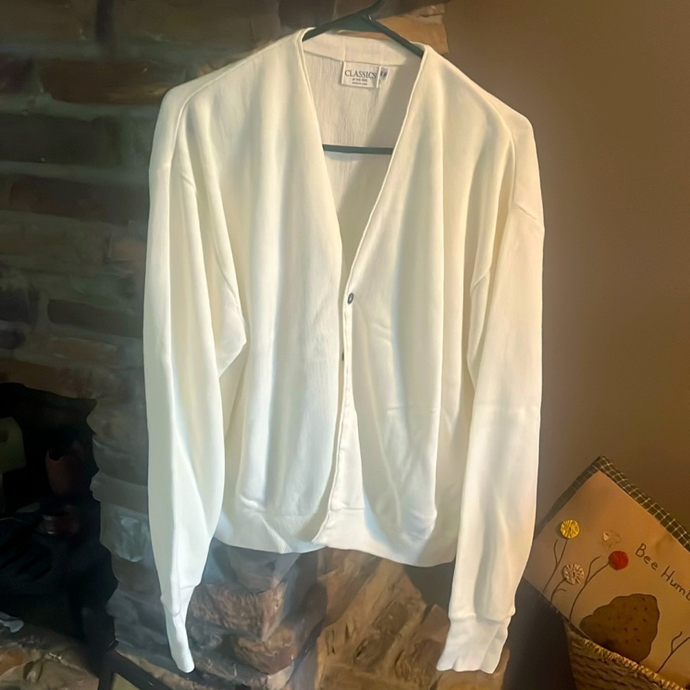 Men’s cream colored button up sweater, big 1XL